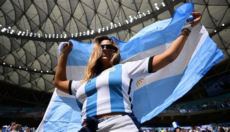 Topless World Cup celebrations spread in Argentina